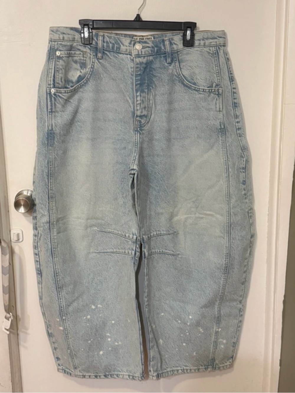 We The Free Light Wash Barrel Leg Jeans